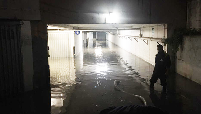 Garage allagato a Collefiorito, foto Gos