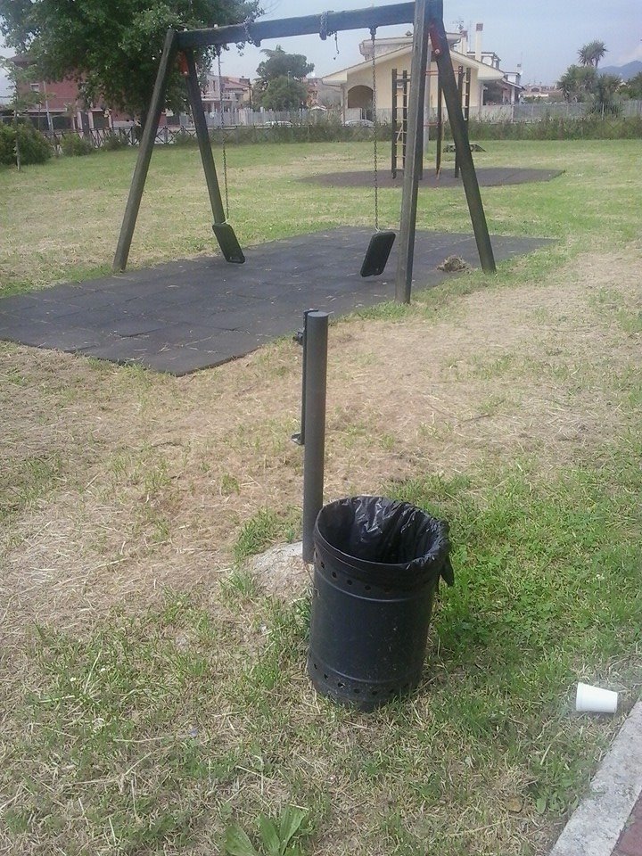 #Fotodenuncia – “Così è ridotto il parco di via Trento”