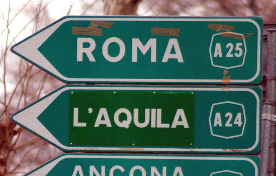 A24-A25: nevicate in aumento. Consigli ai Viaggiatori.