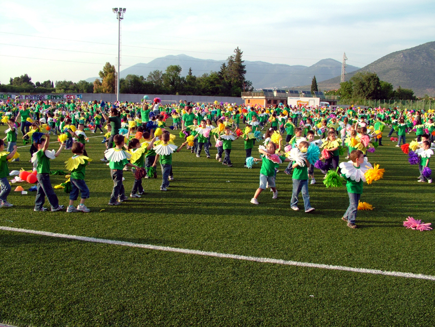 Grande festa per la pensione. Villanova perde la sua perla  Margerita Valenti