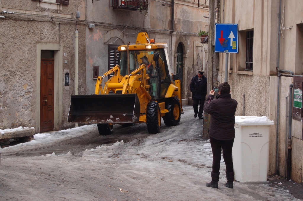Neve, nottata tranquilla, massima allerta in tutta la zona per questo pomeriggio e questa notte.