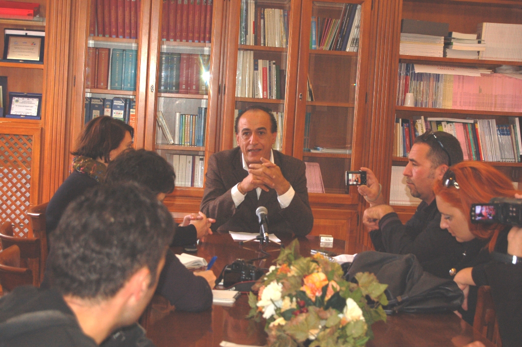 Indagati in Comune, al via una commissione d’inchiesta. Il sindaco pronto a “rivedere i rapporti fiduciari”