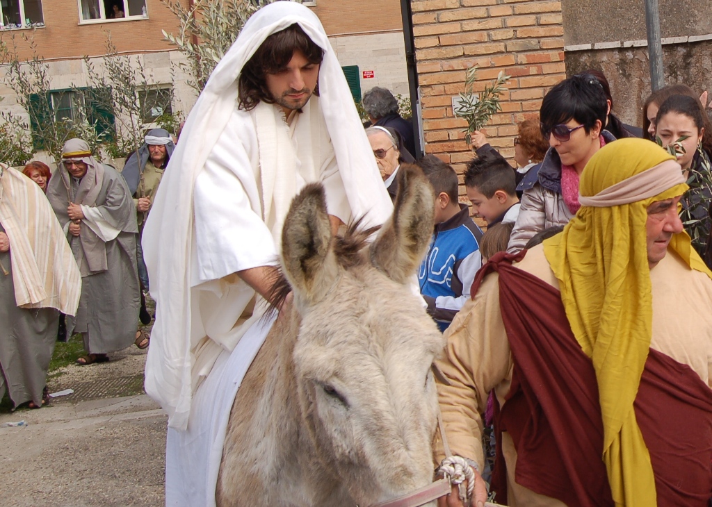 Villalba, domani la Via Crucis figurata che compie 25 anni