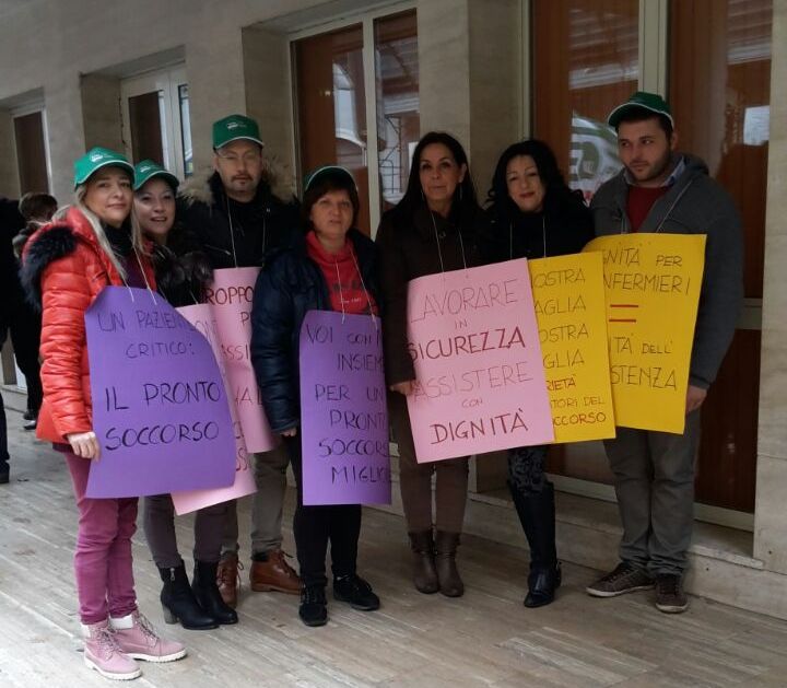 Tivoli, pronto soccorso caos. Sindacati e lavoratori protestano per il Dea