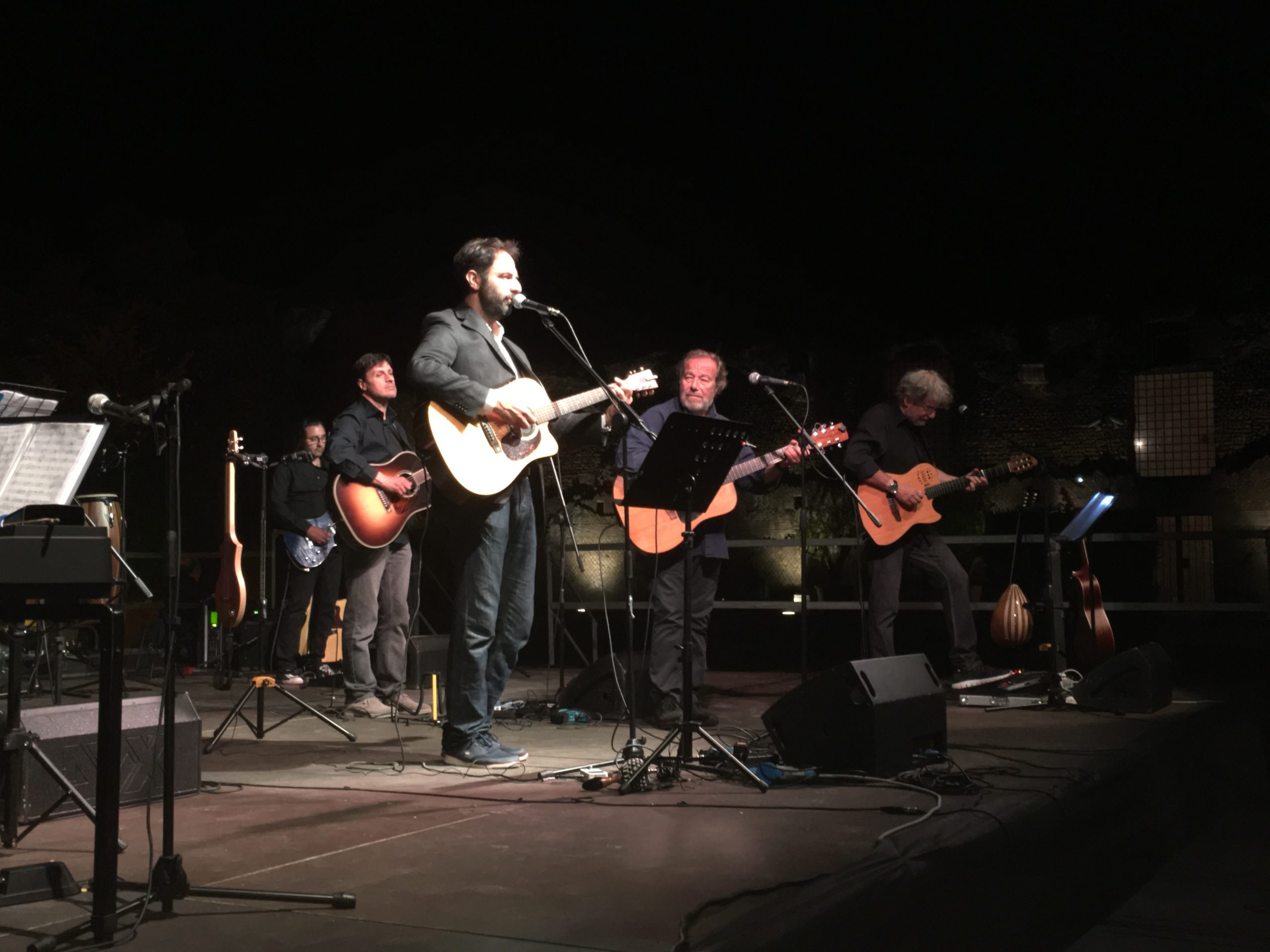 Più di quattrocento persone per Neri Marcorè la “prima”  Tivoli Chiama