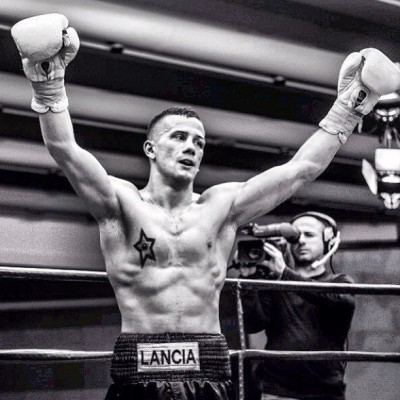 Campione pesi leggeri Ue: grande vittoria per il marcellinese Lancia