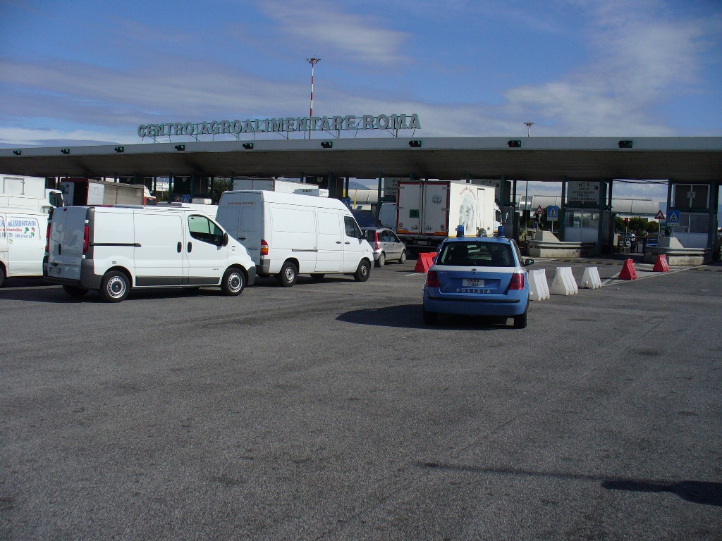 Car: prosegue sciopero Movimentazione merci contro i licenziamenti. Bloccate attività di carico e scarico