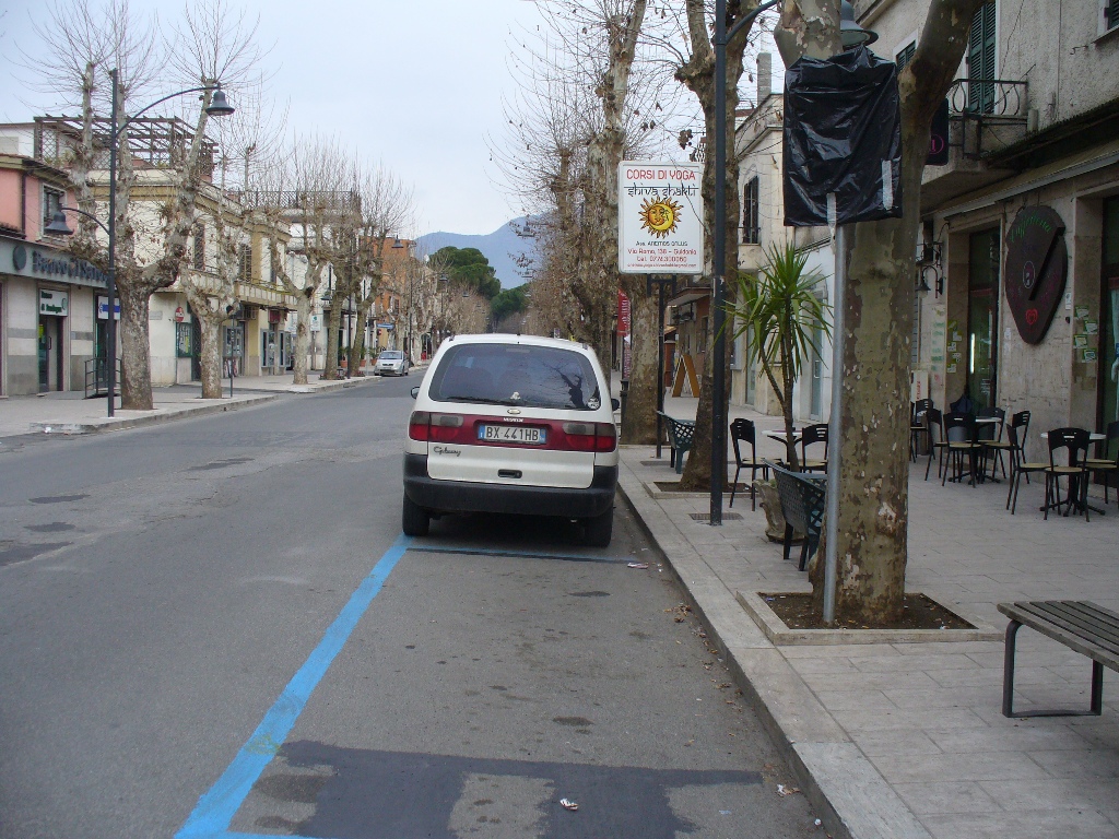 Guidonia, rapinatori senza bottino: la cassaforte era vuota