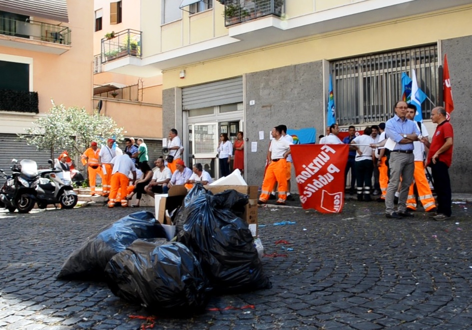 I sindacati minacciano lo sciopero se l’Asa non paga gli stipendi