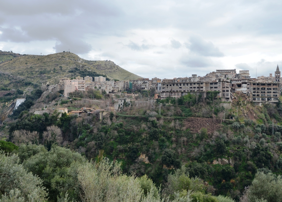 Incidente mortale tra le vecchie cartiere