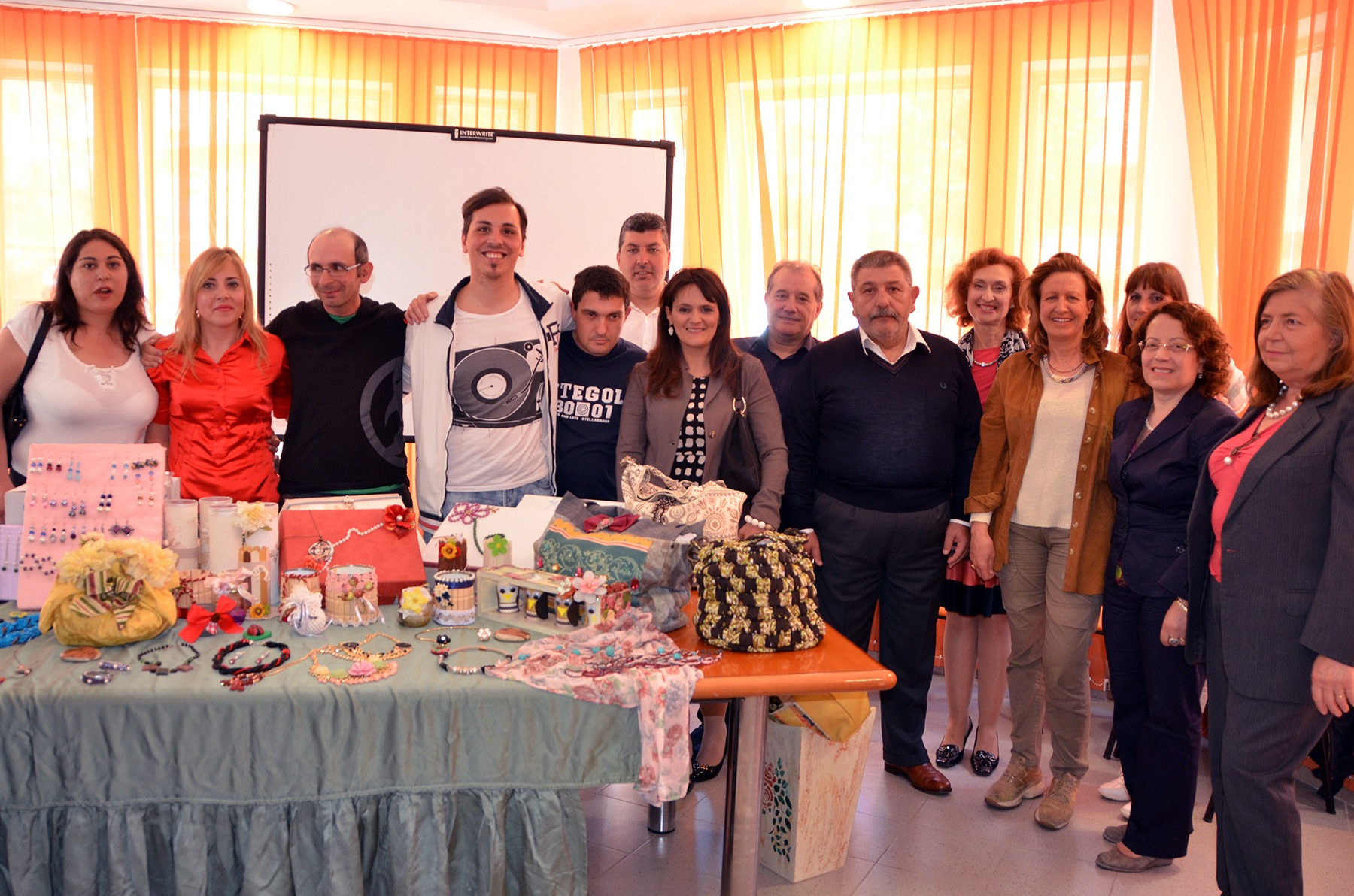 Grande successo per la mostra degli oggetti realizzati dai ragazzi del Centro Diurno di Tivoli