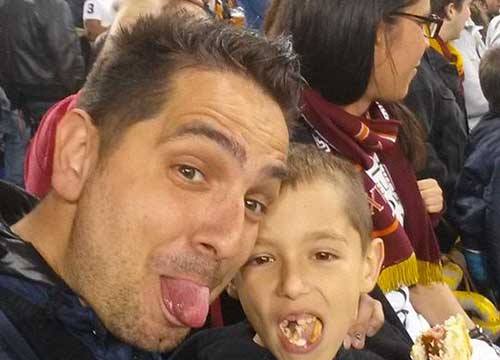 Tragedia alla curva della Madonnella, muoiono padre e figlio di 7 anni