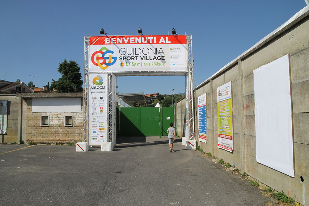 A Guidonia i “Têtes de Bois” con “Il Palco a pedali”