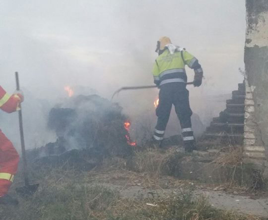Guidonia Montecelio: in fiamme una “montagna” di fieno