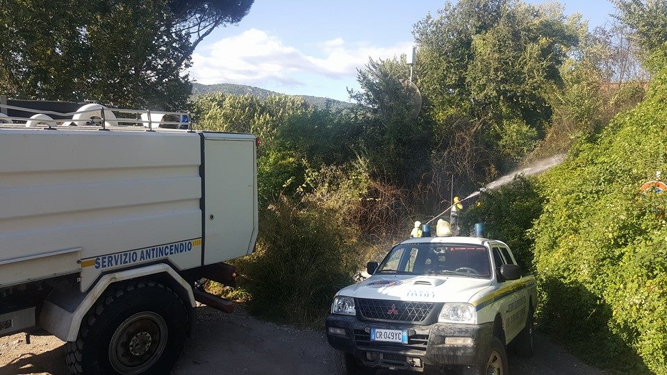 Giornata di fuoco, quattro incendi tra Tivoli e Guidonia ed uno a Corcolle