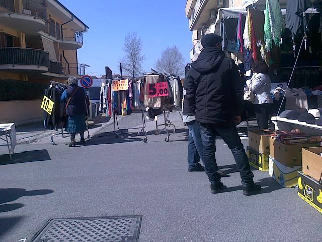 Villalba: il martedì ostaggio del mercato