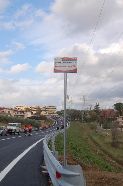 Nomentana bis: il taglio del nastro