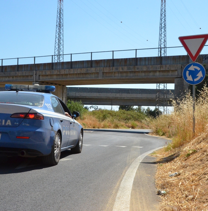 Finto rappresentante di abbigliamento sportivo in manette, truffate società sportive in tutto il Lazio