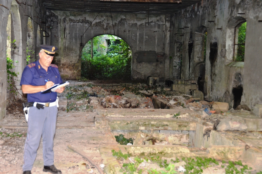 Rapita, venduta e violentata per 2 notti, forse gli abusi proseguivano da mesi