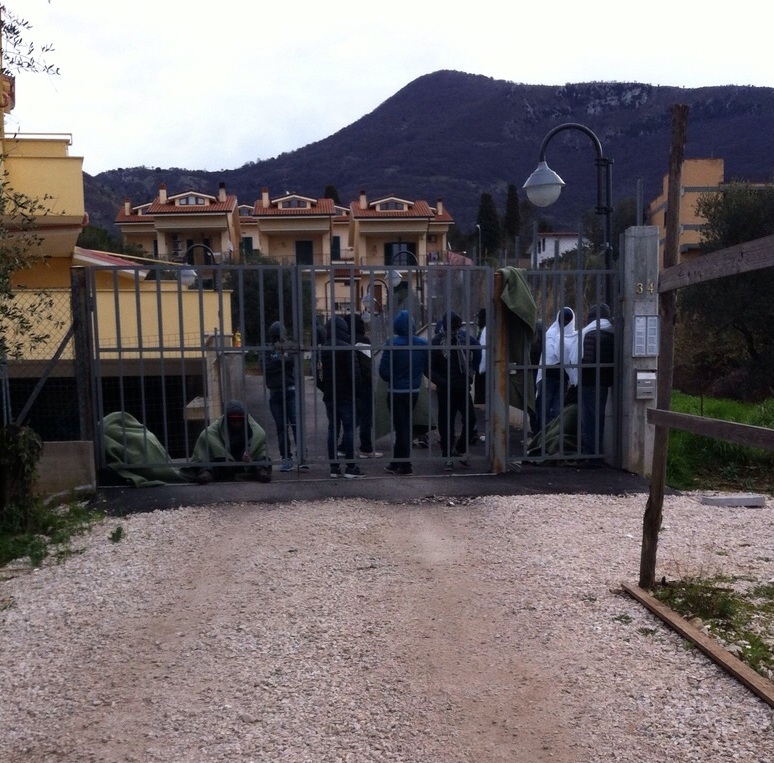 Marcellina: scoppia la protesta dei rifugiati di via Colle Falco