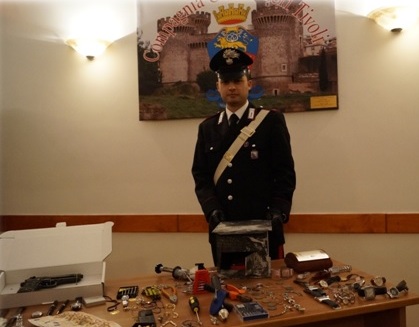 Facevano razzie in tutto il centro Italia, sgominata banda di Villalba