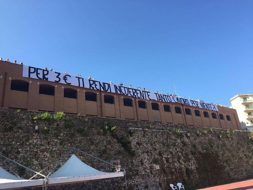 Contro i biglietti per le gare della Tivoli1919,  protesta di alcuni sostenitori al Ripoli