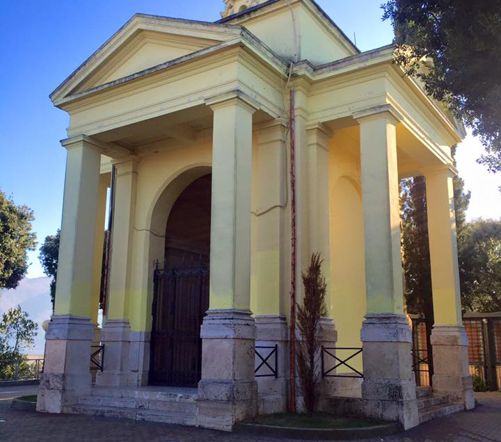 Castel Madama: pulizie di “Natale” contro i vandali