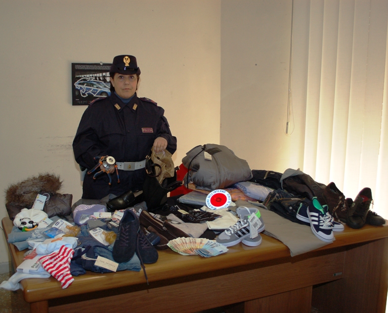 Banda di taccheggiatori, due arresti a Villa Adriana ora caccia ai complici