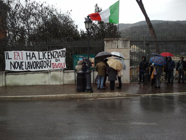 Villa Gregoriana, la protesta si sposta da Papa Gregorio a Papa Ratzinger