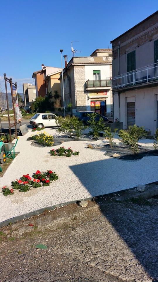 #GoodNews, #Flash – Villalba, riqualificazione con fiori e aiuole in Corso Italia