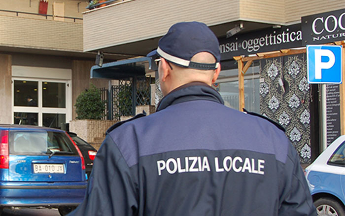 Incidente sulla Maremmana Inferiore, traffico in tilt a Villa Adriana FLASH