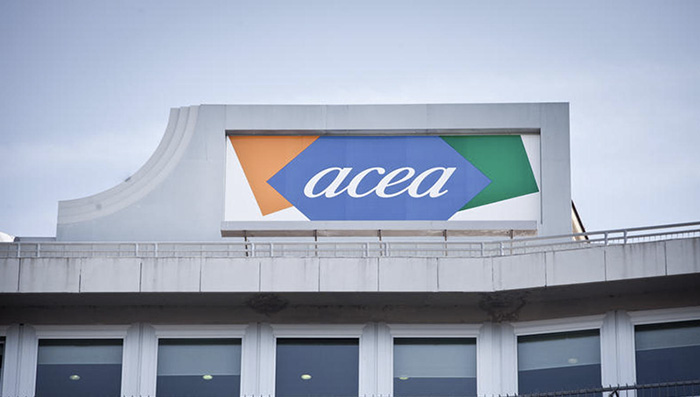 Acqua sporca dai rubinetti, a Vicovaro arrivano le autobotti