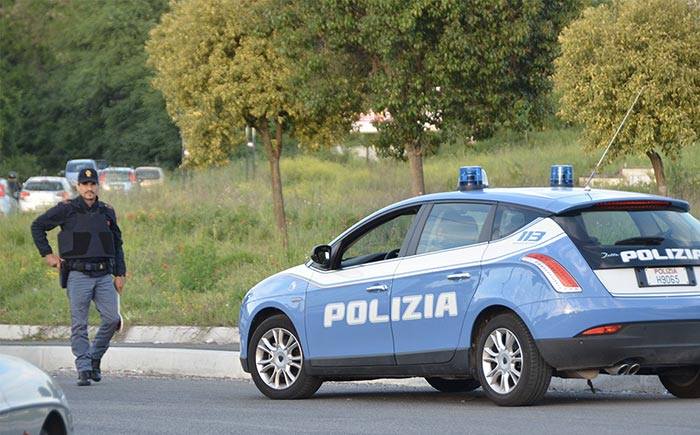 Arresto per droga a Lunghezza, nascondeva 16 chili di cocaina nel motore