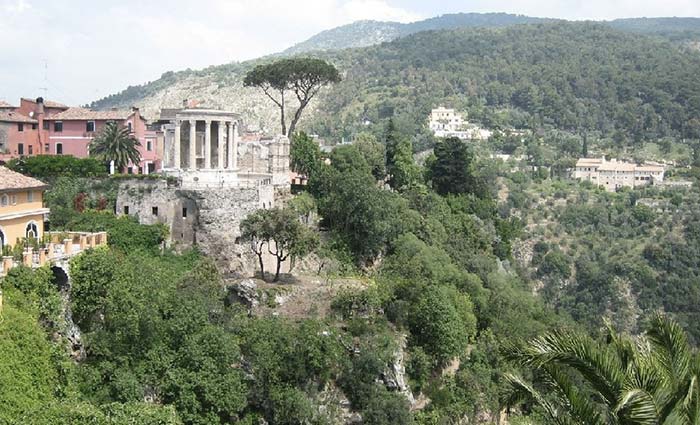 Matrimoni a Villa Gregoriana, il “fatidico si” all’ombra della Sibilla