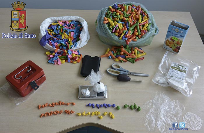 Spacciatore arrestato a Villanova, nascondeva la droga nei palloncini