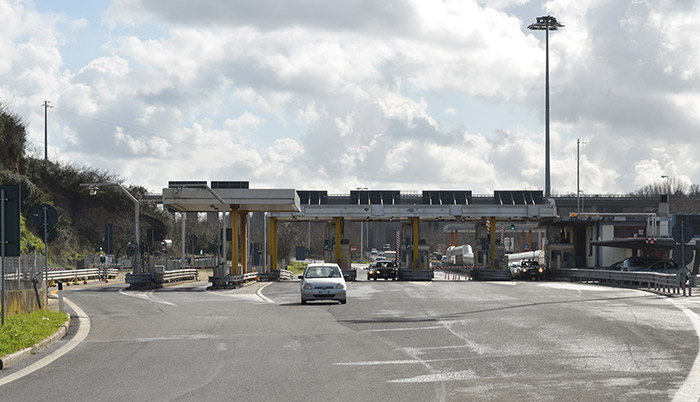 A1 Milano-Napoli, aggiornamento. Riaperto il tratto tra l’allacciamento Roma Nord e Guidonia in direzione di Napoli