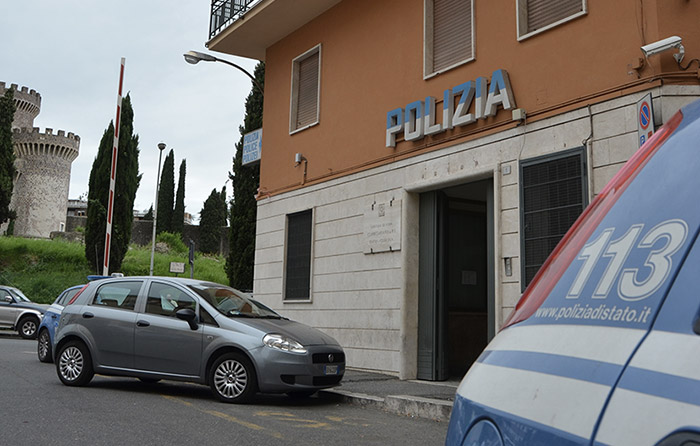 Banda di bulle a Tivoli, 10 denuce e 6 segnalazioni alla Procura dei Minori