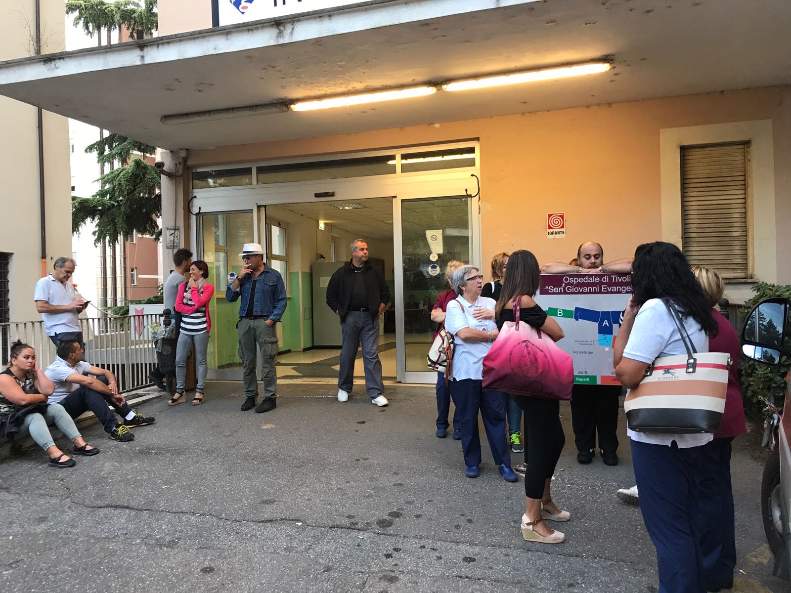 Proteste fuori l’Ospedale di Tivoli, le assemblee proseguiranno fino a domenica