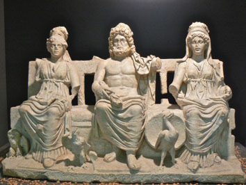 Guidonia: nuovo look per la Triade Capitolina