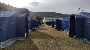 Un campo della protezione civile all'Arci per le riprese dell'ultimo film di Sorrentino