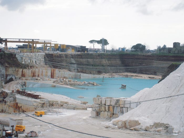 Travertino, crisi del settore tra licenziamenti e mancanza di futuro