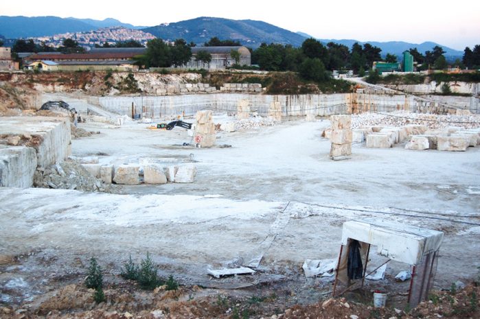 Cave: approvato il monitoraggio delle attività estrattive