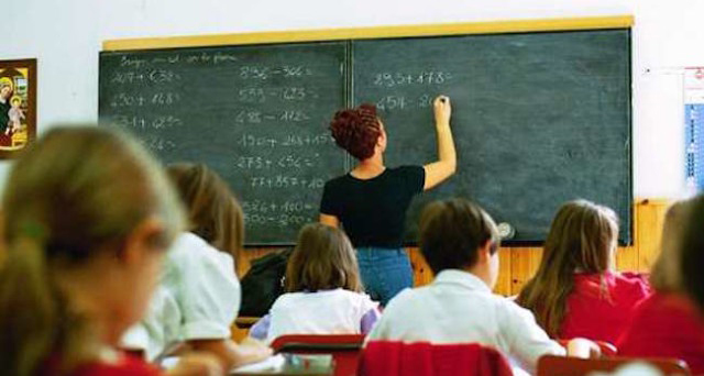 Scuola, tutto pronto con ingressi scaglionati alle 8 e alle 9,40