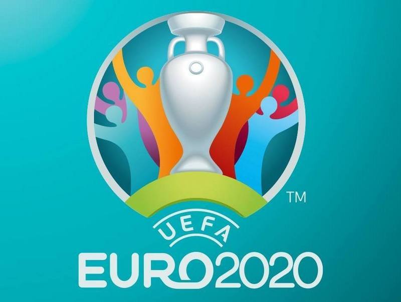 Europei di calcio rinviati al 2021
