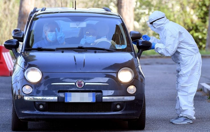 Tivoli “tamponi drive -in” solo per persone convocate dalla Asl Rm5