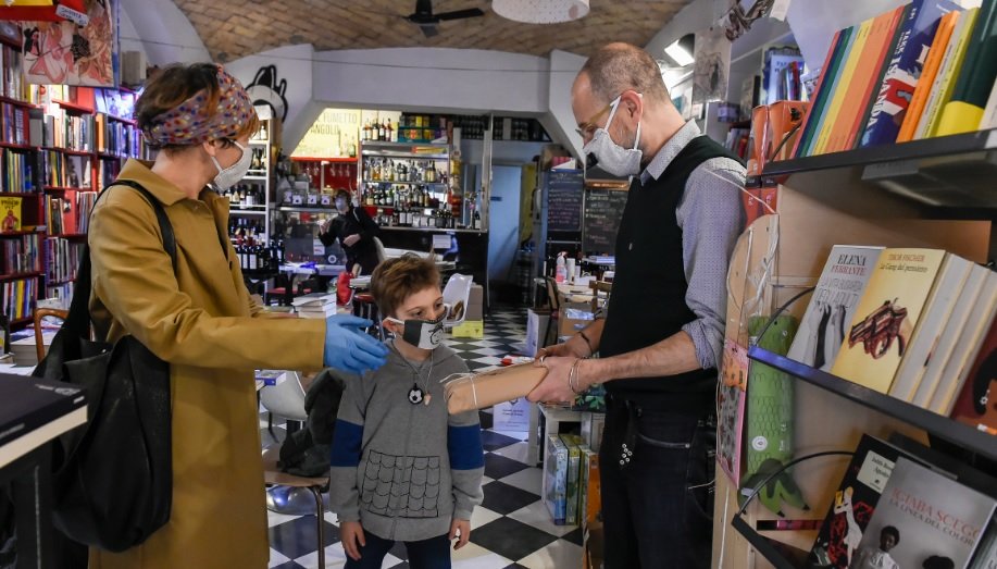 Lazio: riapertura delle librerie dal 20 aprile per garantire le misure di sicurezza necessarie