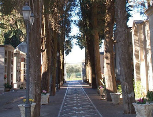 Guidonia: cimitero comunale accesso libero rispettando il distanziamento