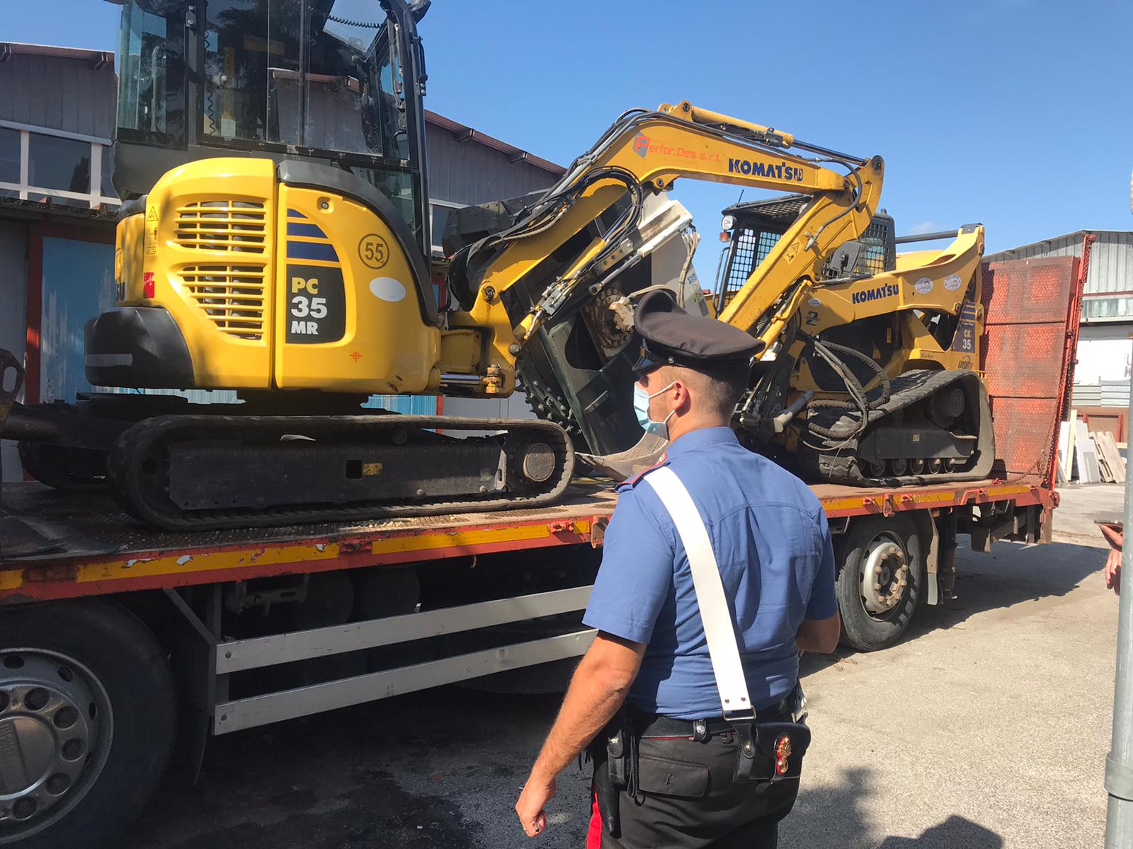 Settecamini: rinvenuti dai Carabinieri 4 veicoli industriali. Denunciata una persona