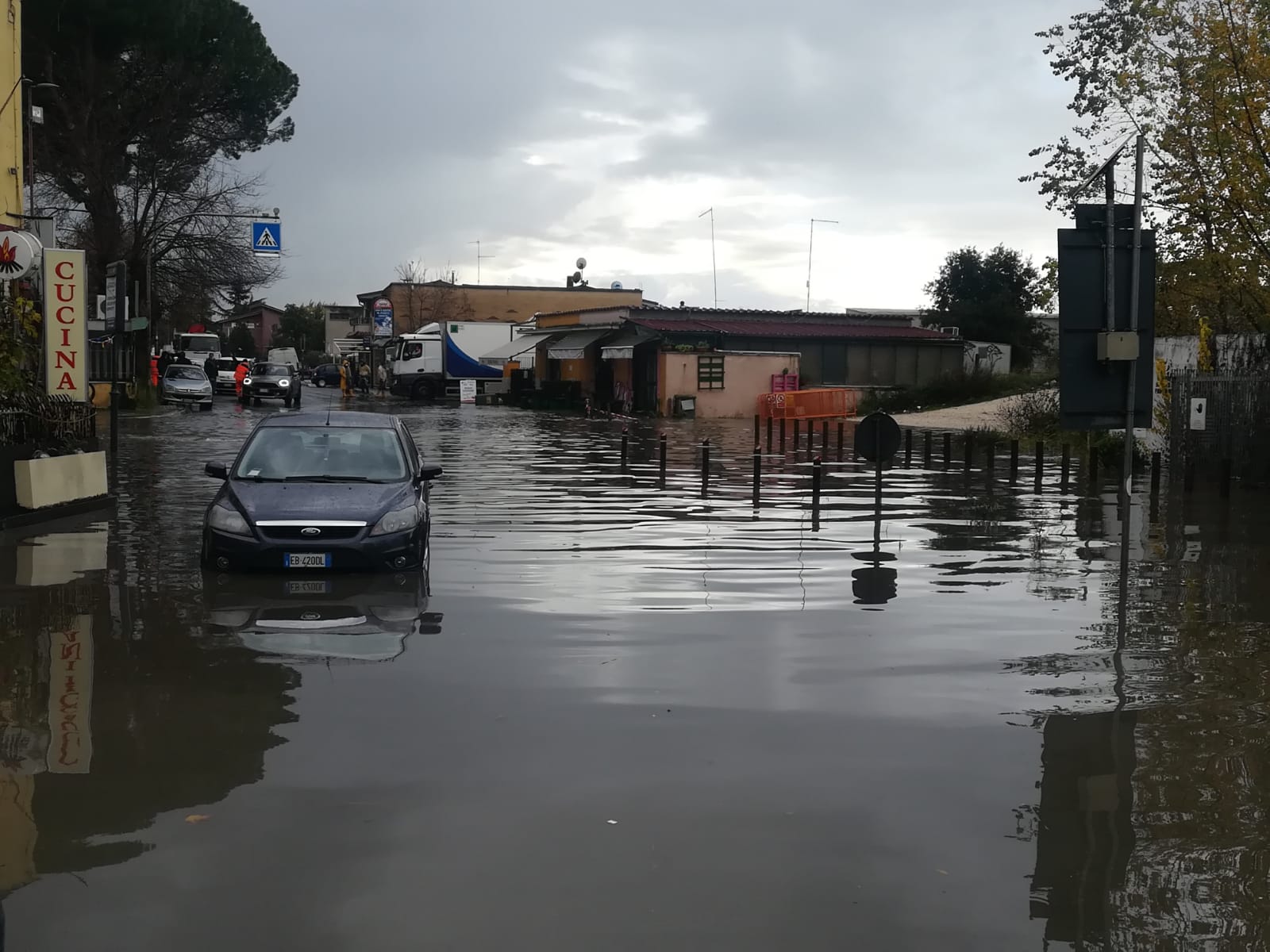 Ponte Lucano: allagato e problemi di viabilità