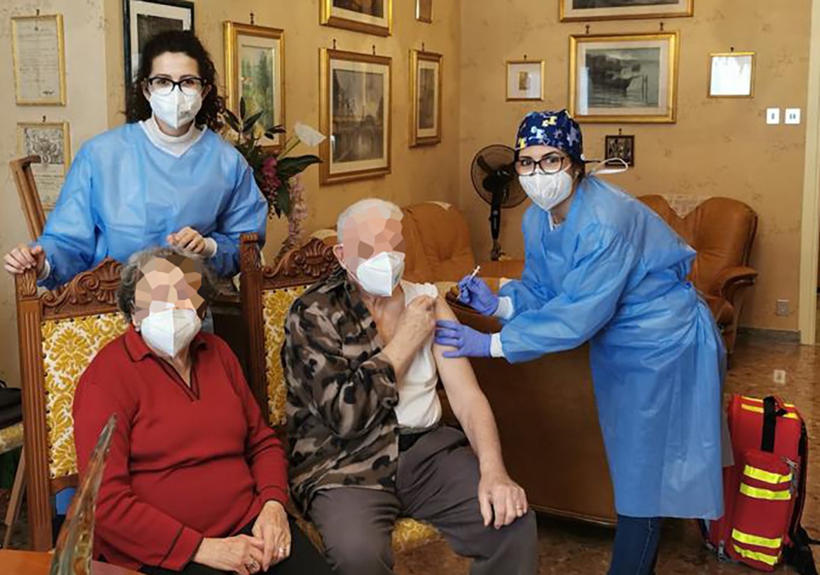 Lazio: oggi 1261 casi. L’Asl Roma 5 continua la vaccinazione over 80